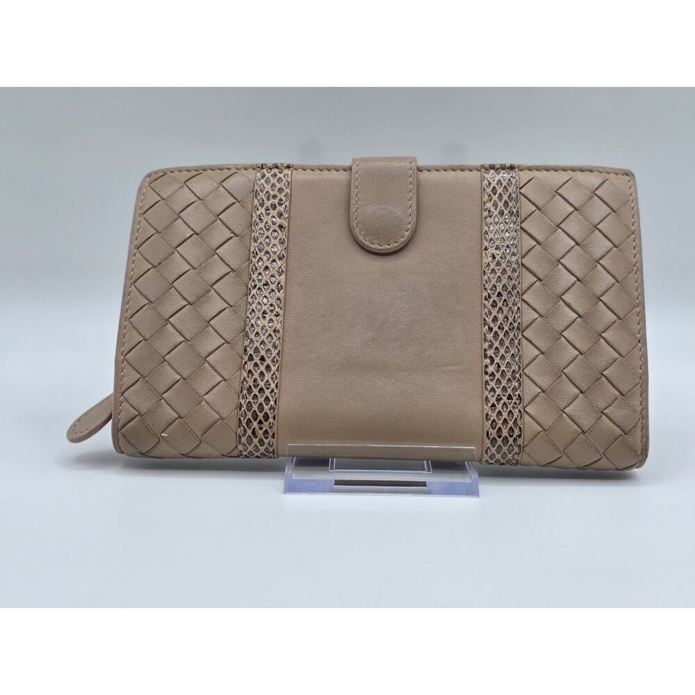Bottega Veneta Intrecciato Leather Wallet Beige Exotic Trim Continental Zip Ital